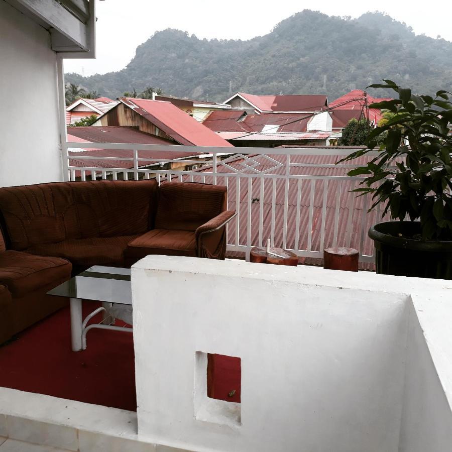 Bu Mimi Home Stay Painan Exterior foto